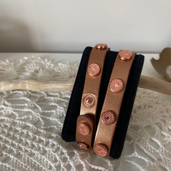 Leather wrap bracelet - Picture 4 of 4